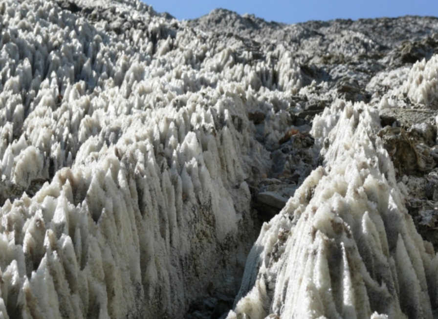 Поплави во Романија се закануваат да го загрозат еден од најголемите европски рудници за сол