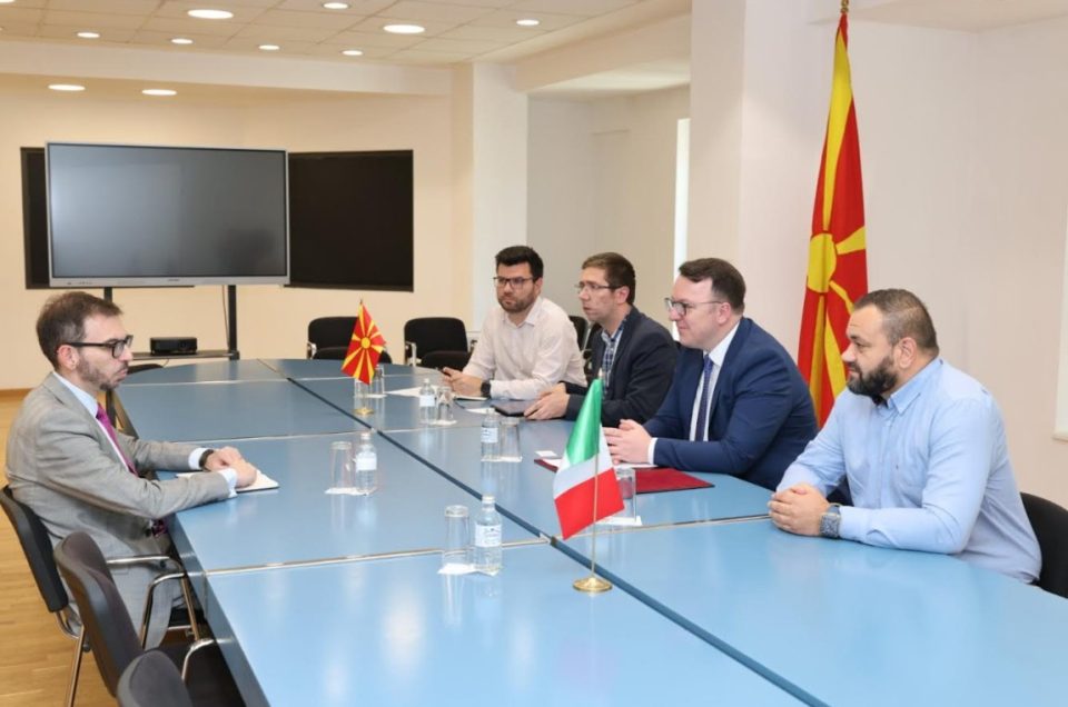 Средба Николоски – Палминтери: Потврдени пријателските односи меѓу Македонија и Италија, потребно унапредување на економската соработка