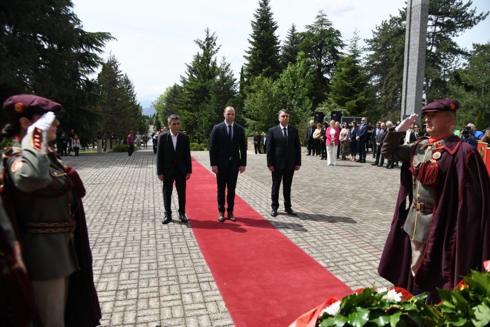 Висока владина делегација на одбележувањето на Денот на победата над фашизмот и Денот на Европа