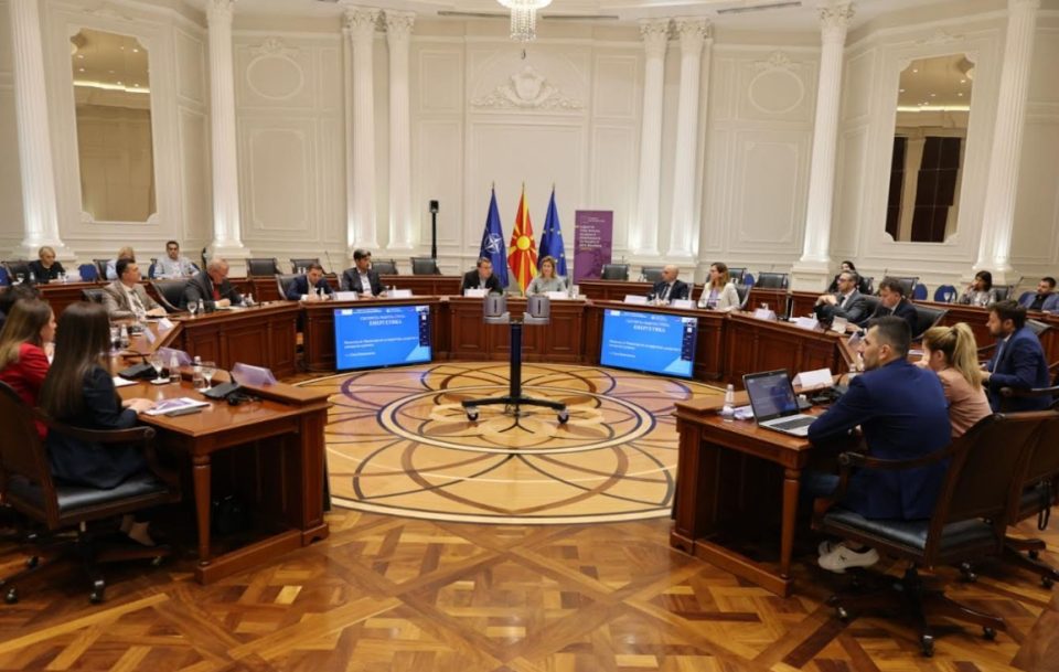 Министерството за енергетика, институциите и донаторите ги синхронизираат приоритетите за транзиција кон чиста енергија