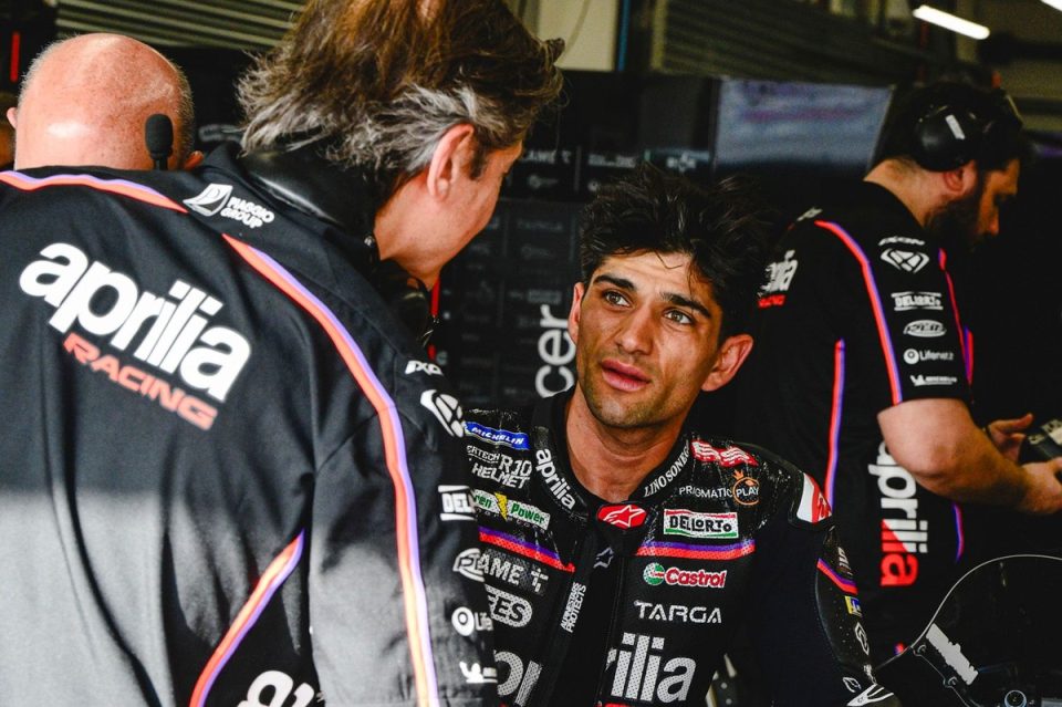 Хорхе Мартин ја напушта Априлија