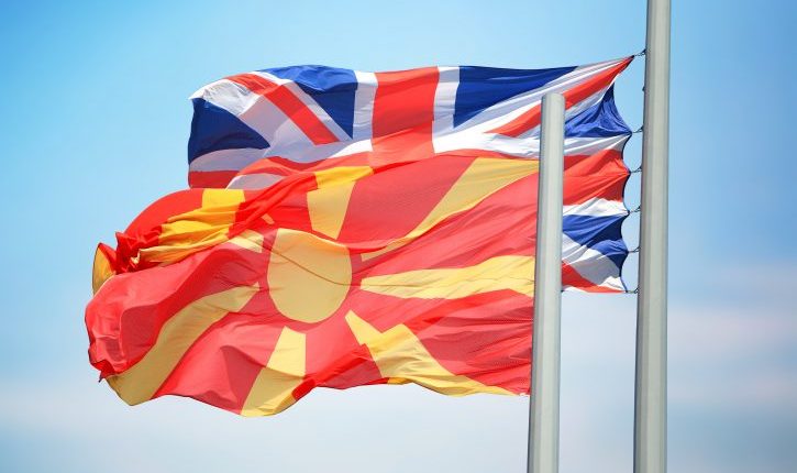 Николоски: Двата договори со Велика Британија целосно ќе ја трансформираат Македонија