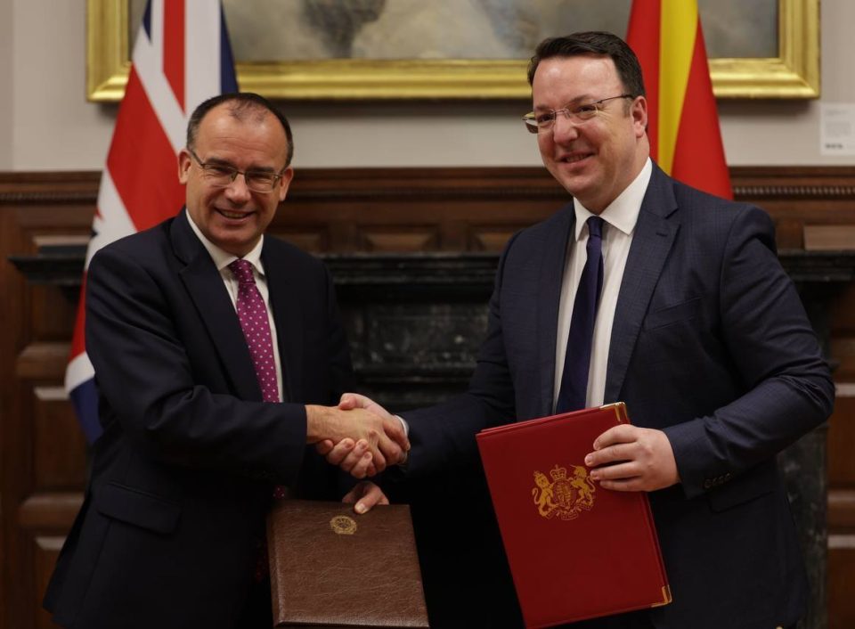 Британска амбасада: Со потпишувањето на новото партнерство почнува нова ера во односите меѓу двете земји