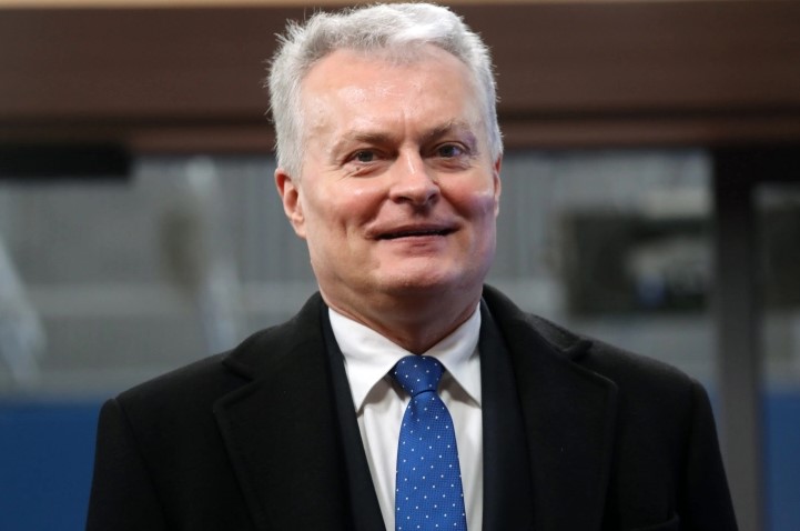 Литванскиот претседател со критики за германскиот канцелар за неактивност кон Русија