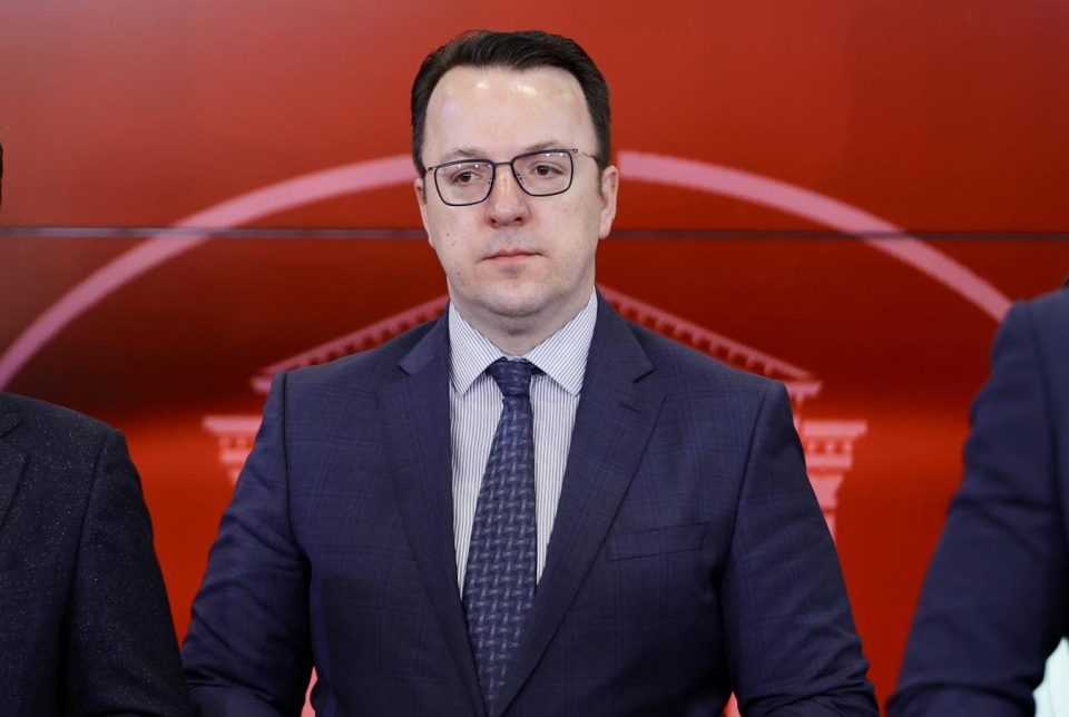 Николоски за стратешко партнерство со Обединетото Кралство: Инвестиции во транспортот, здравството, образованието, одбраната, нови работни места и силна економија