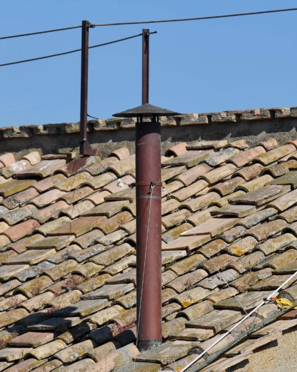 ВИДЕО: „Сите надвор“ – Затворени вратите на Систинската капела, се избира новиот папа