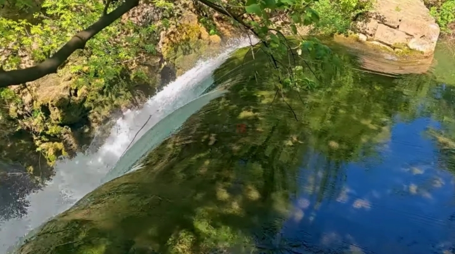 Реката Крчиќ и нејзините пет водопади – „неоткриен бисер“ за авантуристите