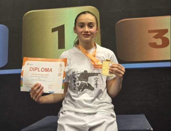 БРАВО: Сара Мухадини освои злато за Македонија на Балканското првенство во карате за деца