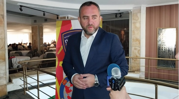 Тошковски за пожарот во Кочани: Во моментов се сослушуваат сведоци коишто се поврзани со кривичниот настан