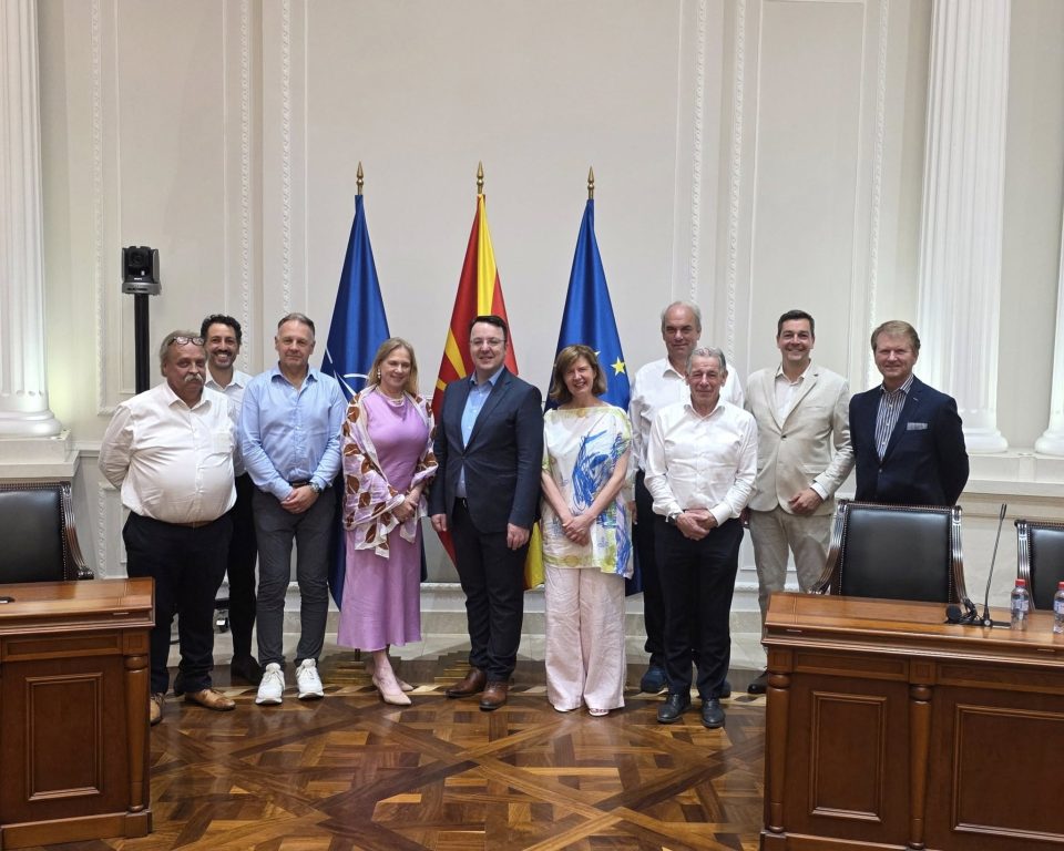 Средба Николоски – Ван Даме во влада