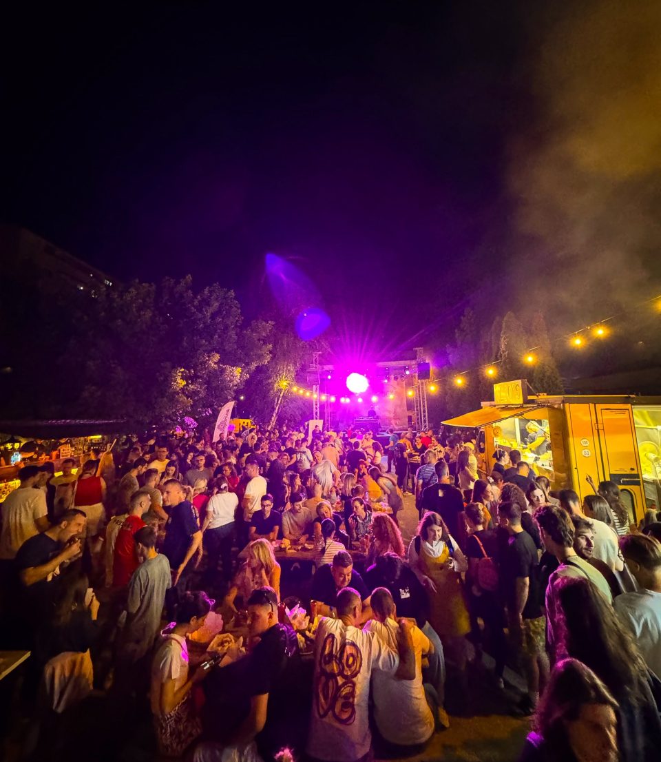 Во Кисела Вода се одржува Skopje Street Food Festival – #Burgerology vol. 2