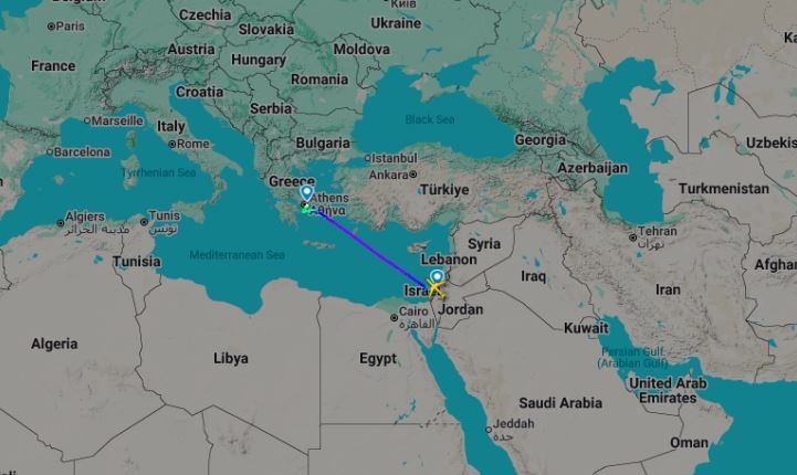 Израелскиот владин авион слета на аеродромот во Атина