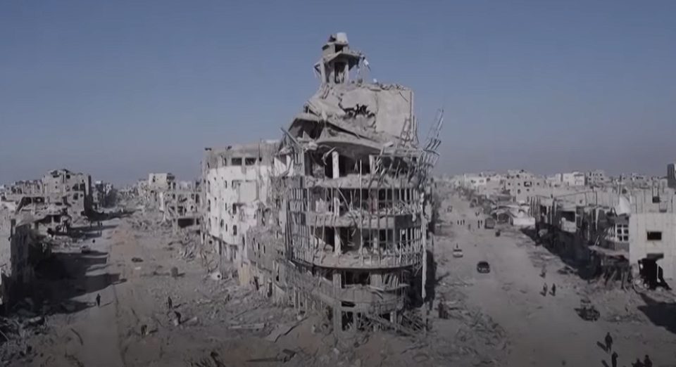 Најмалку 21 лице загина чекајќи хуманитарна помош во Газа