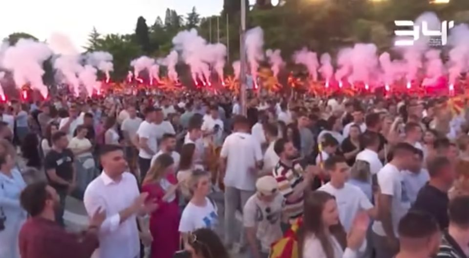 Конески: СДММ тоне во безидејност, наместо предлози и поддршка на младите, тие се занимаваат со некрофилство