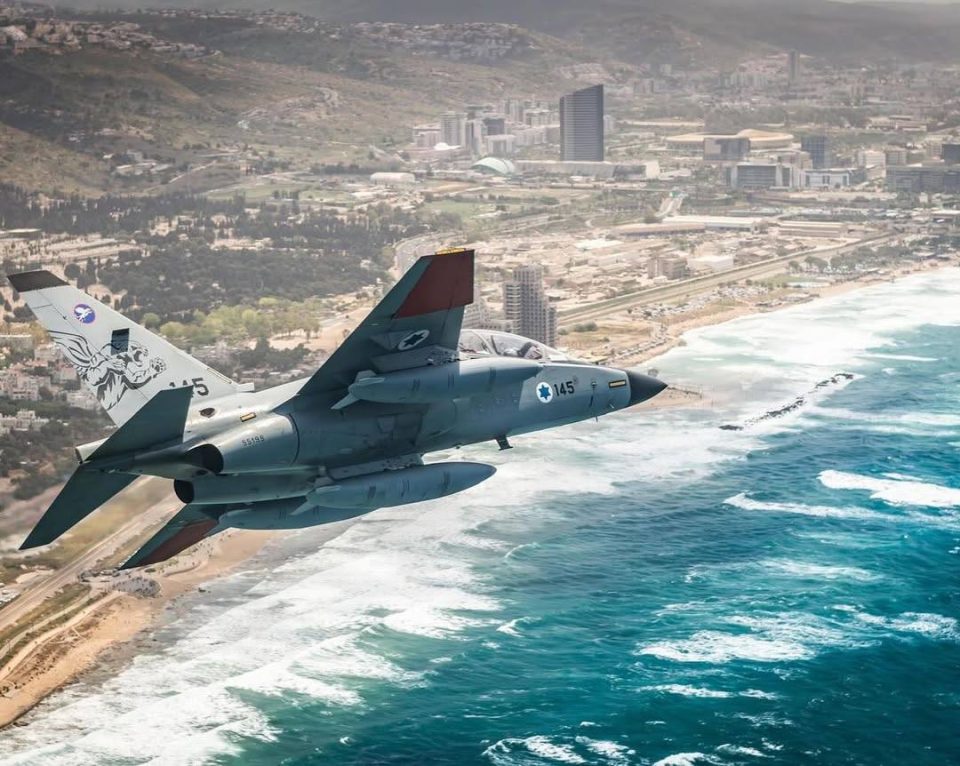 Хамас бара 24-часовен прекин на израелските воздушни напади врз Газа