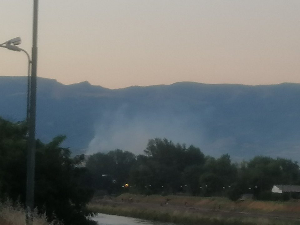 (ФОТО) Облаци бел чад над скопско Злокуќани