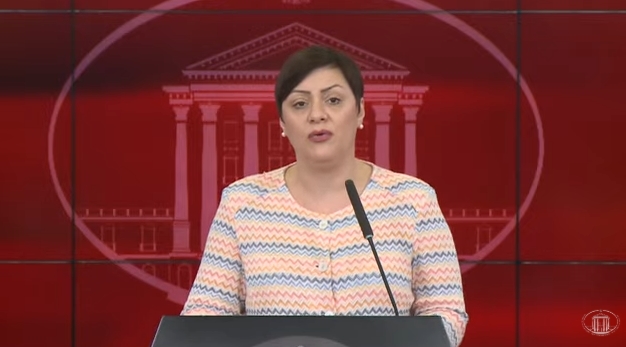 Димитриеска-Кочоска: Проектот за пругата од Коридорот 10 е комплексен, до 7 јули банките треба да ги достават понудите