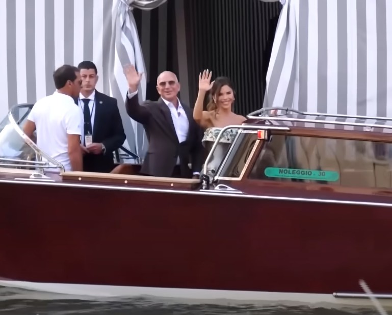 ВИДЕО: Никој не очекуваше вакво мени, еве што послужија Џеф Безос и Лорен Санчез на забавата пред венчавката