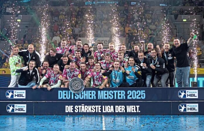 Фухсе Берлин стана шампион на Германија за прв пат во својата клупска историја