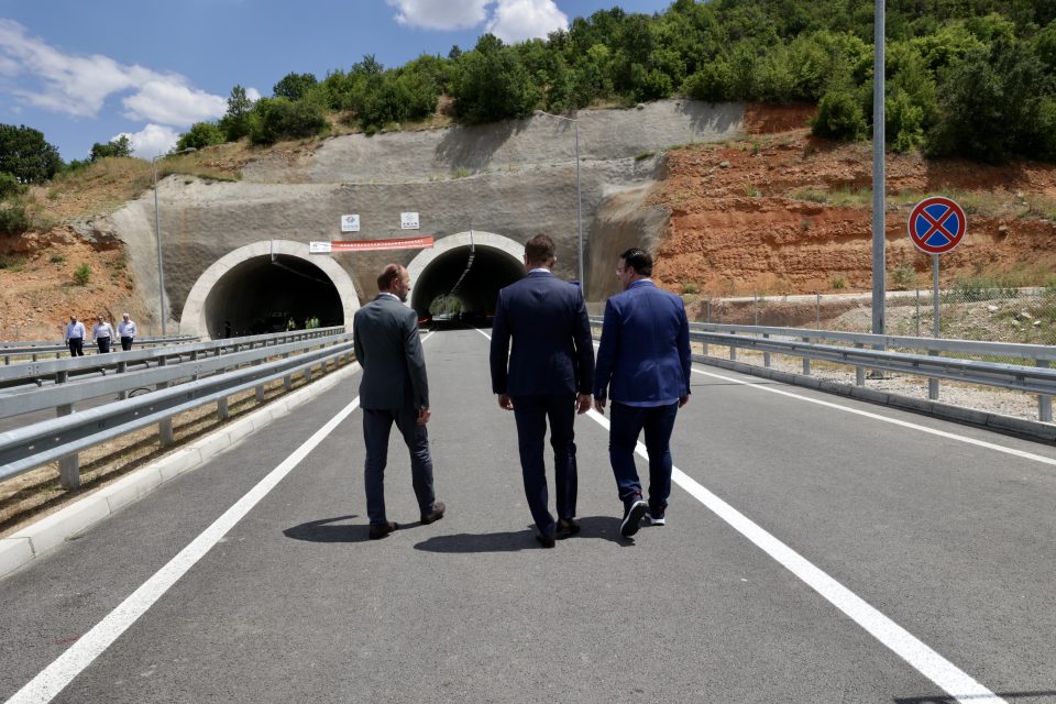 Мицкоски: Пуштен е во употреба експресниот пат Фариш- Дреново, во вредност од речиси 45 милиони евра