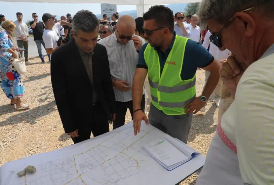 Започна прва фаза од реконструкцијата и замената на главната водоводна мрежа во Струга