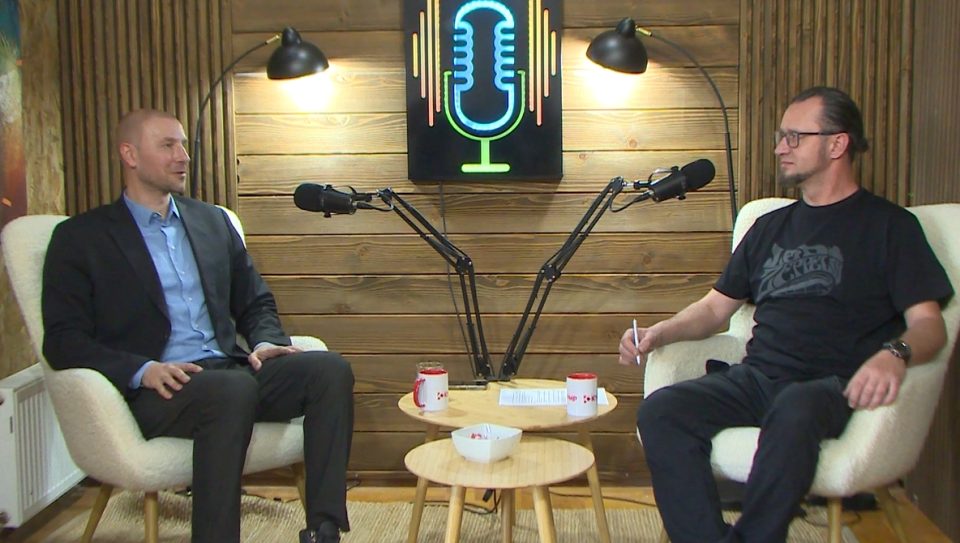 Ивановски ексклузивно за КУРИР открива кога ќе започне градбата на брзата пруга во Македонија