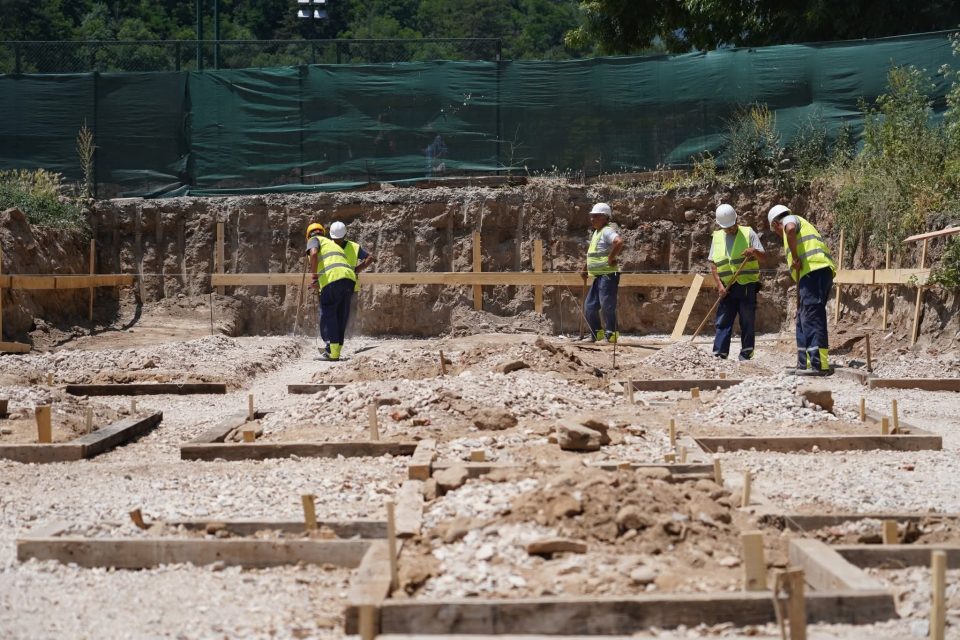 Реализација на околу 1200 проекти: Собранието ја усвоена одлуката за прераспределба на средства на општините