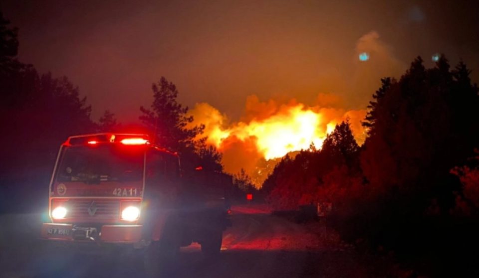 Пироманите блиски до опозицијата, слика која исчезна со брзата реакција на Владата и институциите
