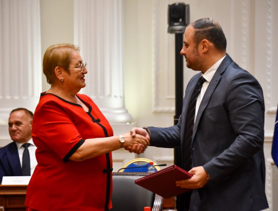 Доделени средства на три општини за нови инфраструктурни проекти во образованието