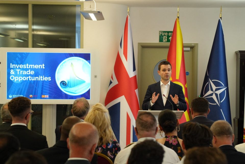 Муцунски: Забрзан економски раст и развој преку нови странски инвестиции