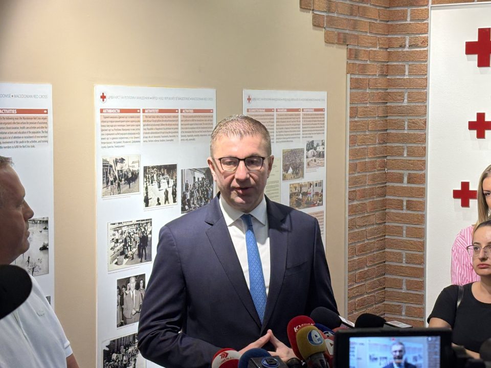 Мицкоски: Успеавме да го зачуваме статусот на Охридското Езеро