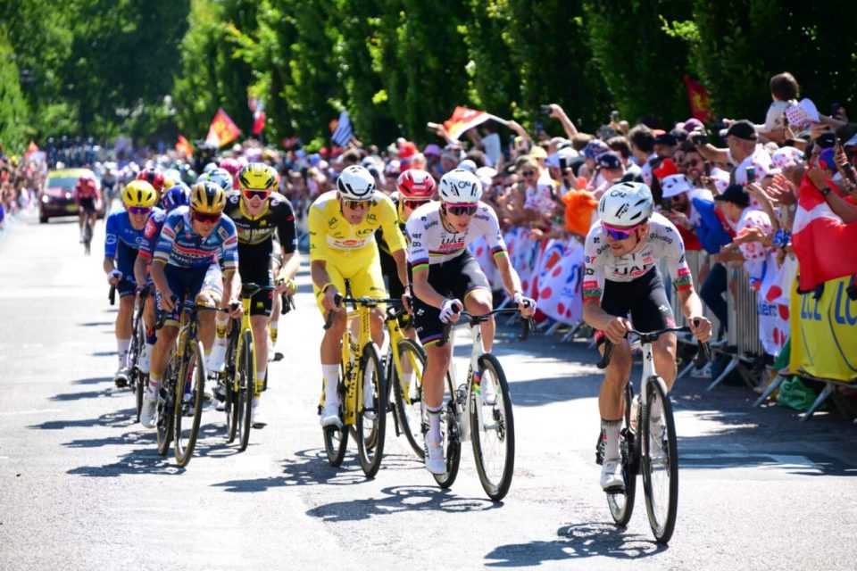 Тадеј Погачар славеше во четвртата етапа од Тур де Франс