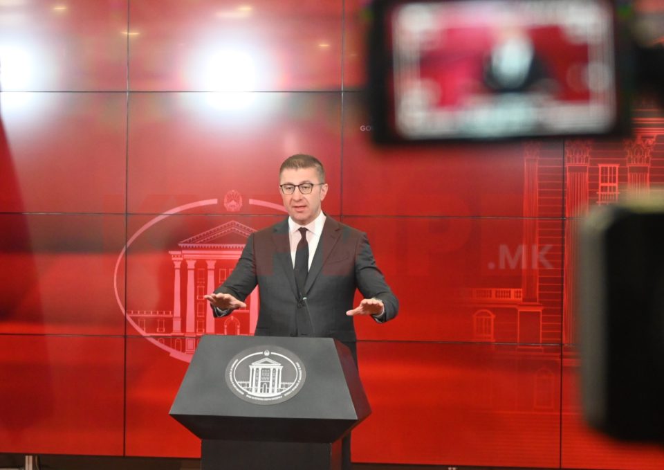 Мицкоски за повикот на САД за царини кон Русија: Имаме стопроцентна усогласеност со ЗНБП на ЕУ, ќе го следиме тој процес