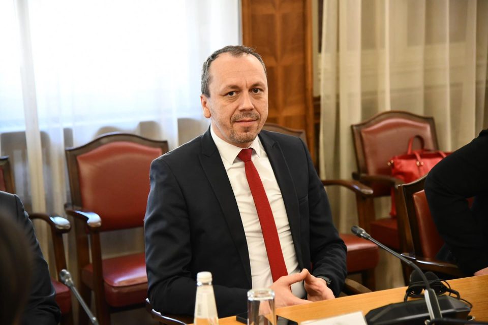 Петрушевски: Обидот за забрана на ВМРО е во служба на великобугарските асимилаторски интереси