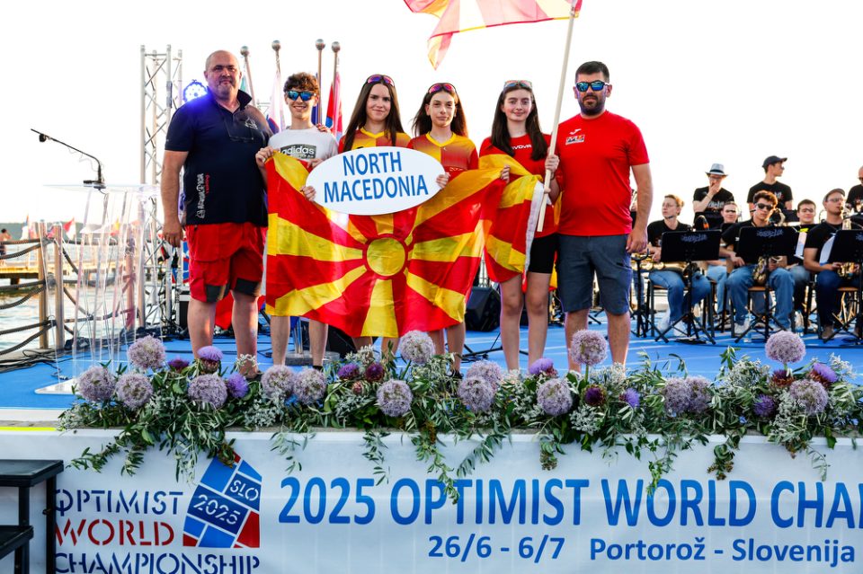 Младите македонски едриличари до 14 години стекнаа драгоцено искуство на Светското првенство Оптимист 2025