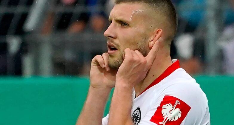 Пропадна трансферот на Ребиќ во Хајдук