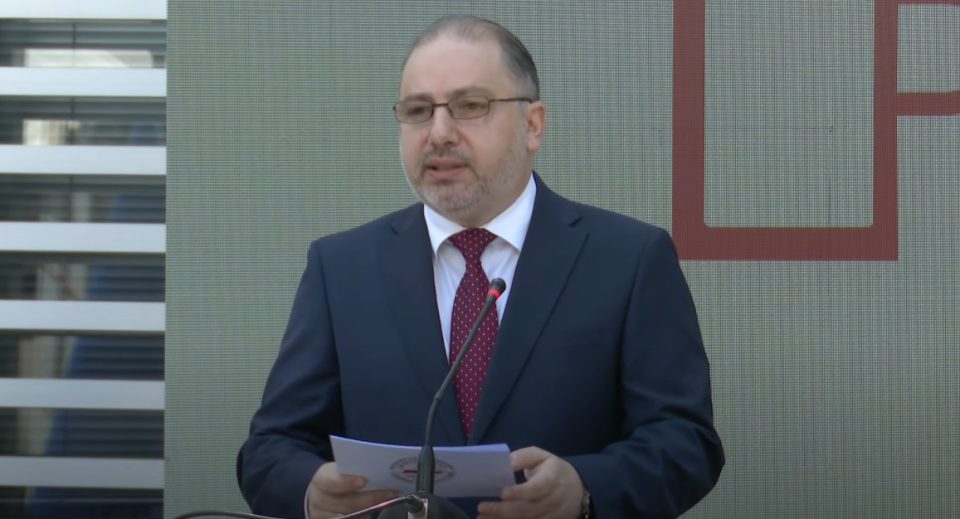 Николовски: Приходите од царина зголемени за 15,2 проценти, од акциза за 7,1, а од данокот на моторни возила за 17 отсто