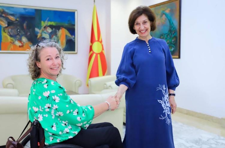Сиљановска-Давкова ја прими Карол Межеван, директорка на Светска банка за Македонија и Косово