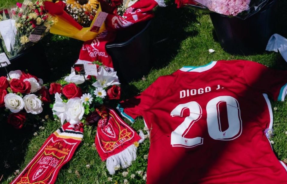 Потврдено: Ливерпул го исплати целиот договор на семејството на Жота