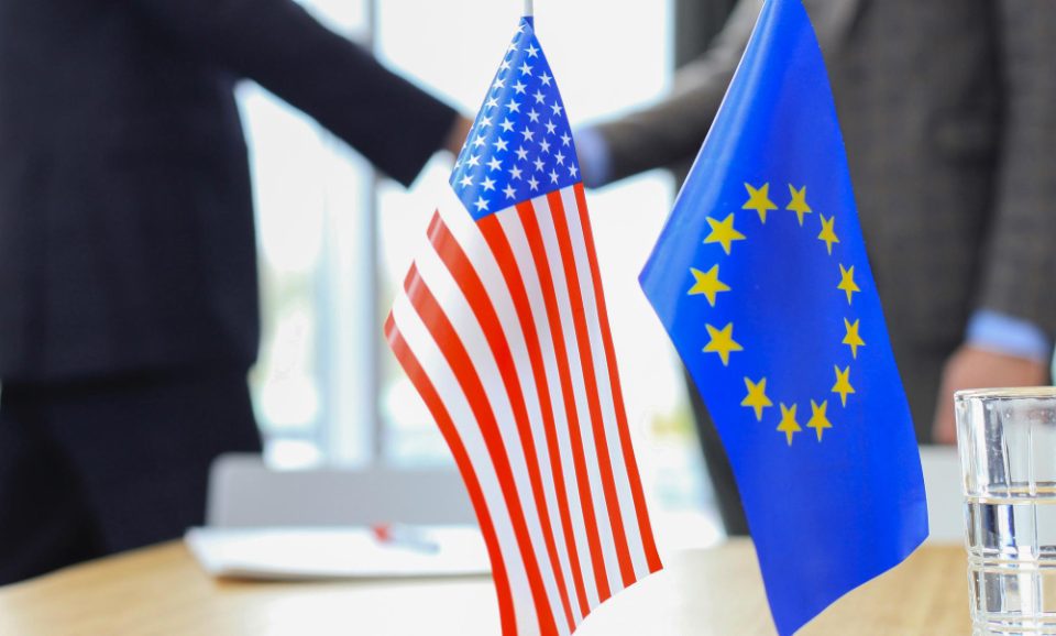 Европа сака Трамп да распореди борбени авиони во Романија како гаранција за Украина