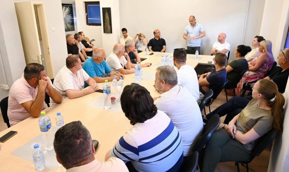 ВМРО-ДПМНЕ: Присуството на Филипче во Кочани и зборувањето за семејствата на жртвите е еден од најлицемерните и најшизофрени чинови во македонската политика воопшто