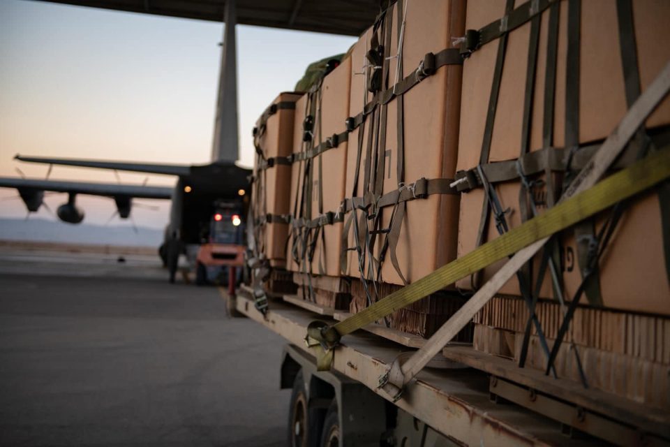 Израел: Воведуваме „тактичка пауза“ во борбите во Газа за да се достави помош