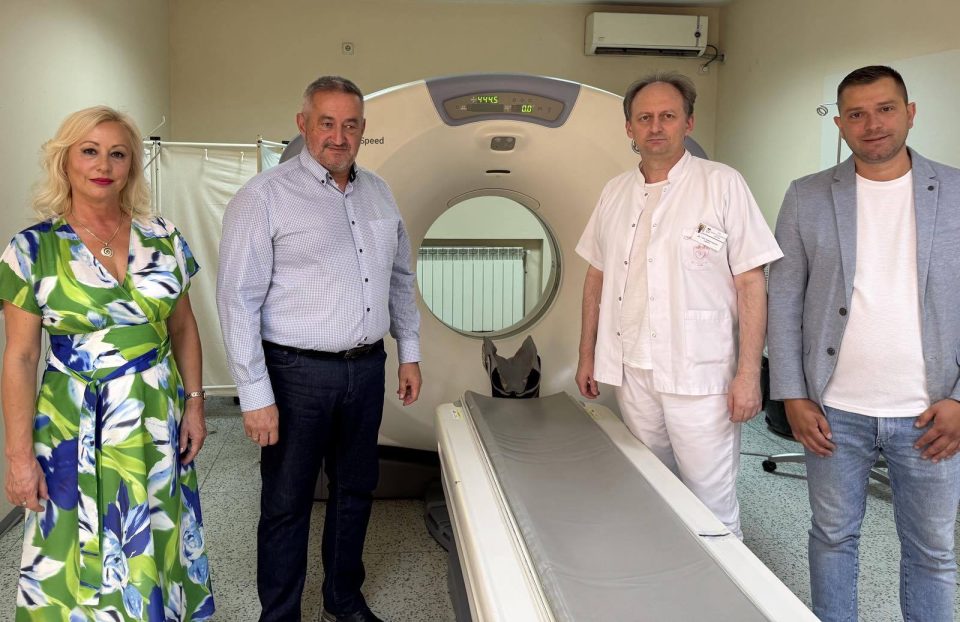 Клековски во посета на општата болница во Охрид: Една година напредок и позитивни промени