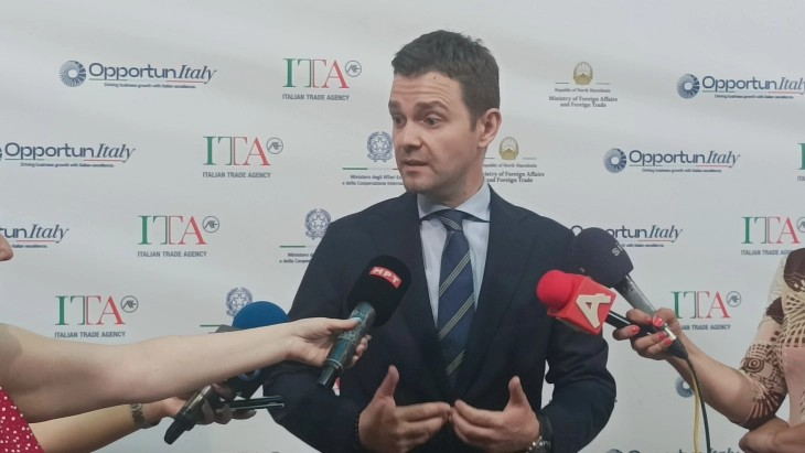 Муцунски: За жал, и во 21 век идентитетот е категорија која земји што се нарекуваат европски се обидуваат да ја оспорат