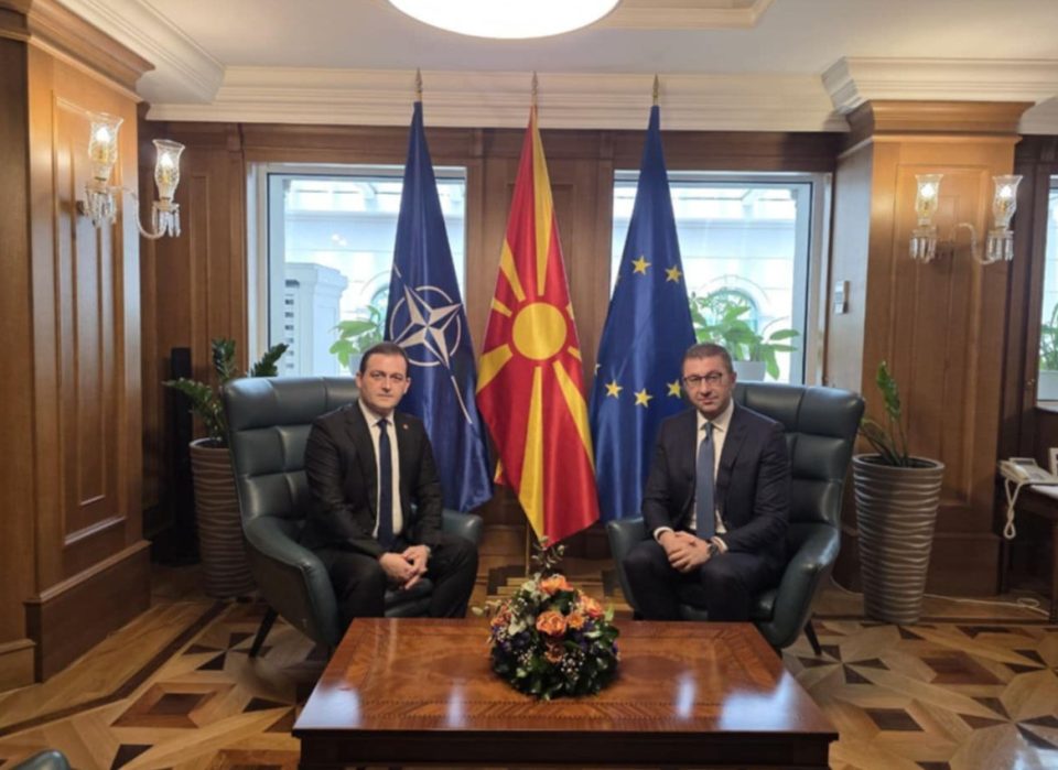 Средба на Мицкоски со лидерот на Демократска партија на Турците