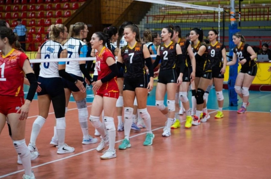 На 20-ти јули старт на подготовките, Пауновиќ го „скрати“ списокот на 18 одбојкарки