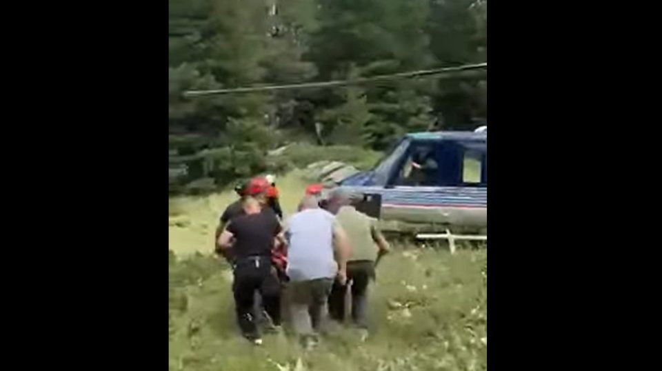 ВИДЕО: Успешни извлечен повредениот планинар на тежок и непристапен терен на Пелистер