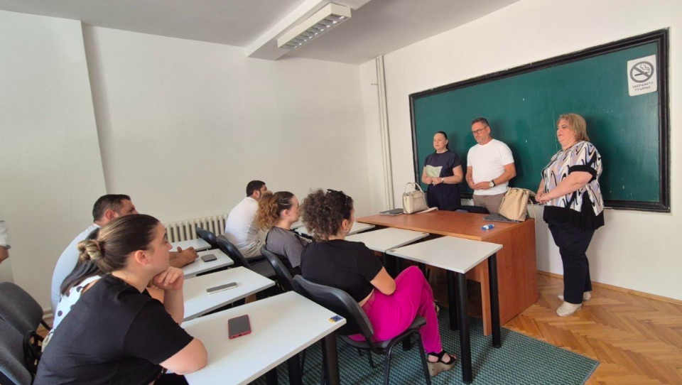 Заменик-министерот Ристески ги посети Берово и Пехчево