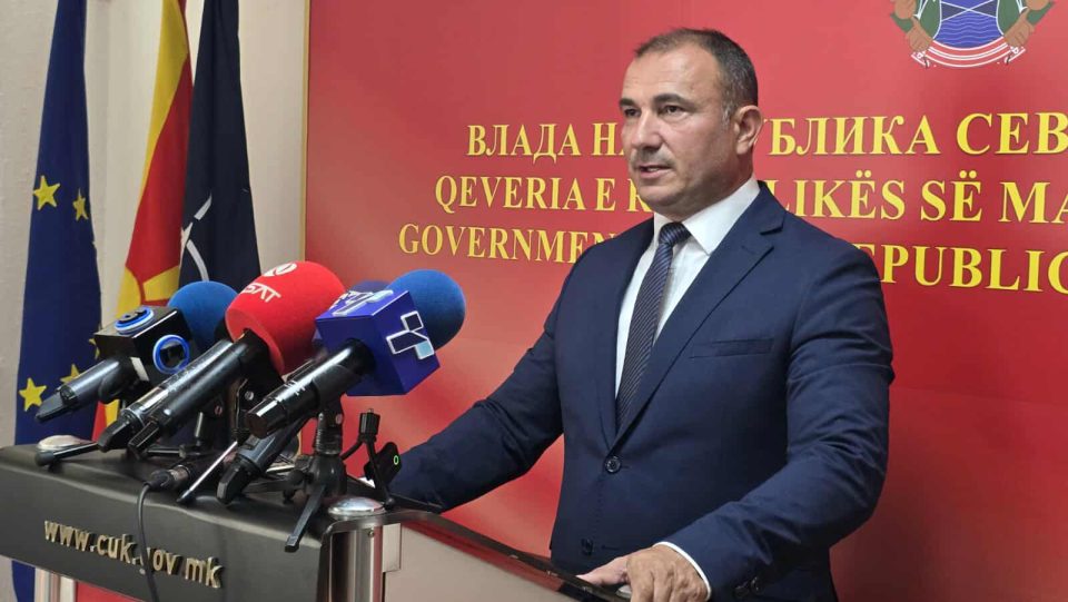 Чешкиот хеликоптер и словенечките пожарникари ќе гаснат на Готен, помош понудиле и Франција и Австрија