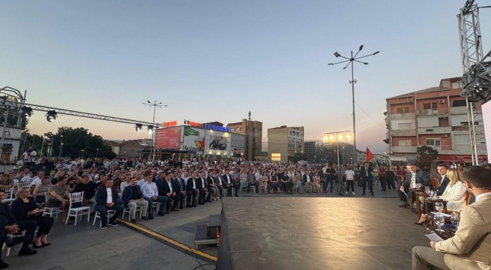 Мицкоски: Ќе воведеме обврска институциите да одговорат на барањата на граѓаните, задолжително и во најбрз рок